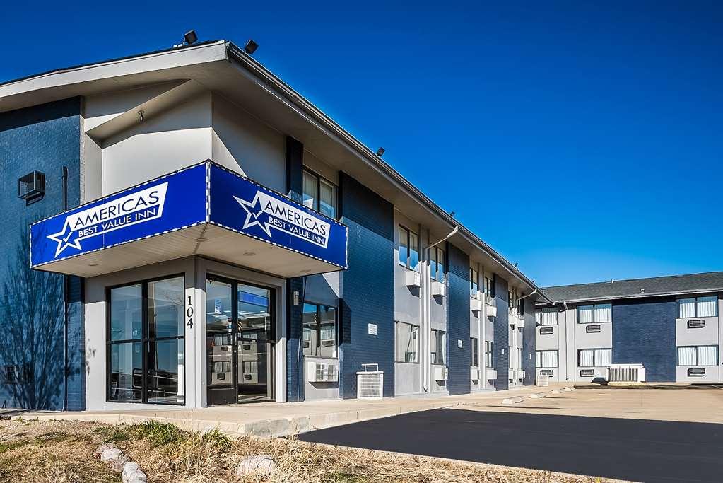Americas Best Value Inn East Peoria Zewnętrze zdjęcie