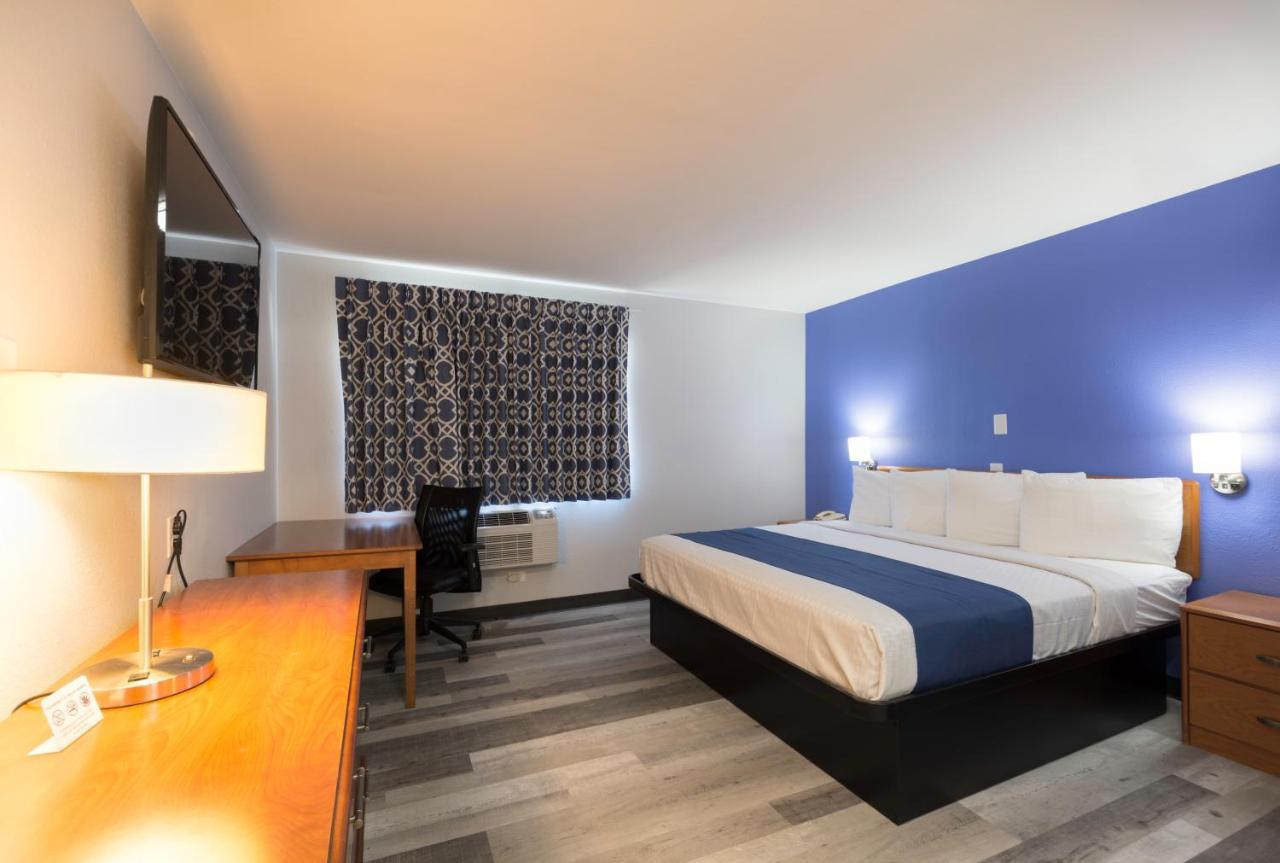 Americas Best Value Inn East Peoria Zewnętrze zdjęcie