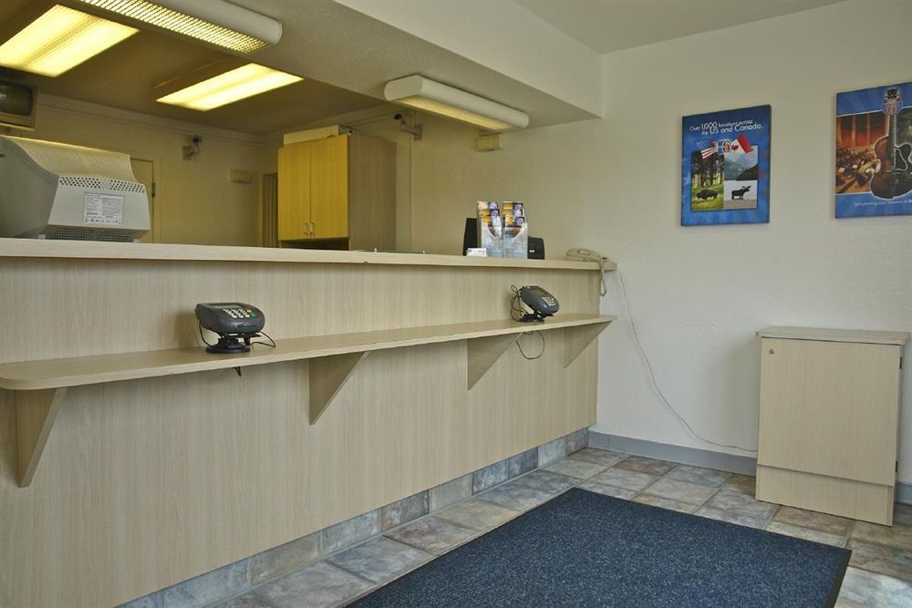 Americas Best Value Inn East Peoria Zewnętrze zdjęcie