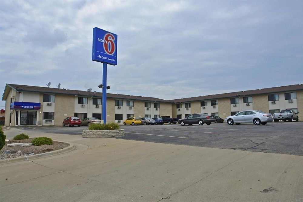 Americas Best Value Inn East Peoria Zewnętrze zdjęcie